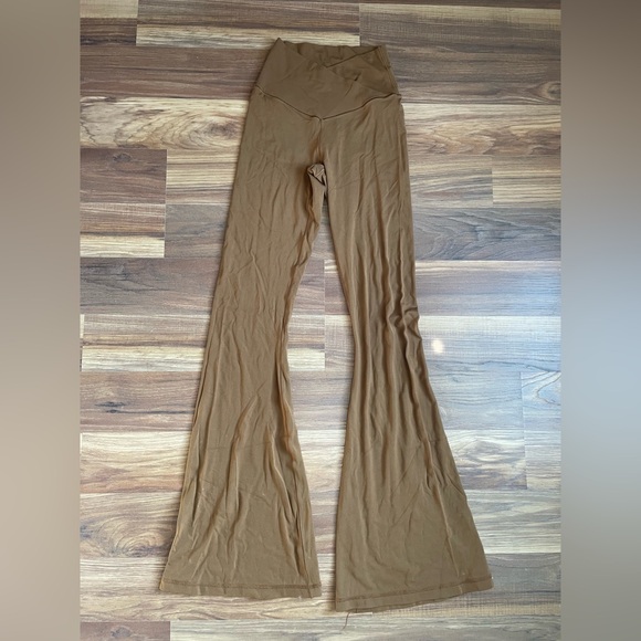 aerie Pants - Aerie Offline Real Me Crossover Flare Leggings | women's small